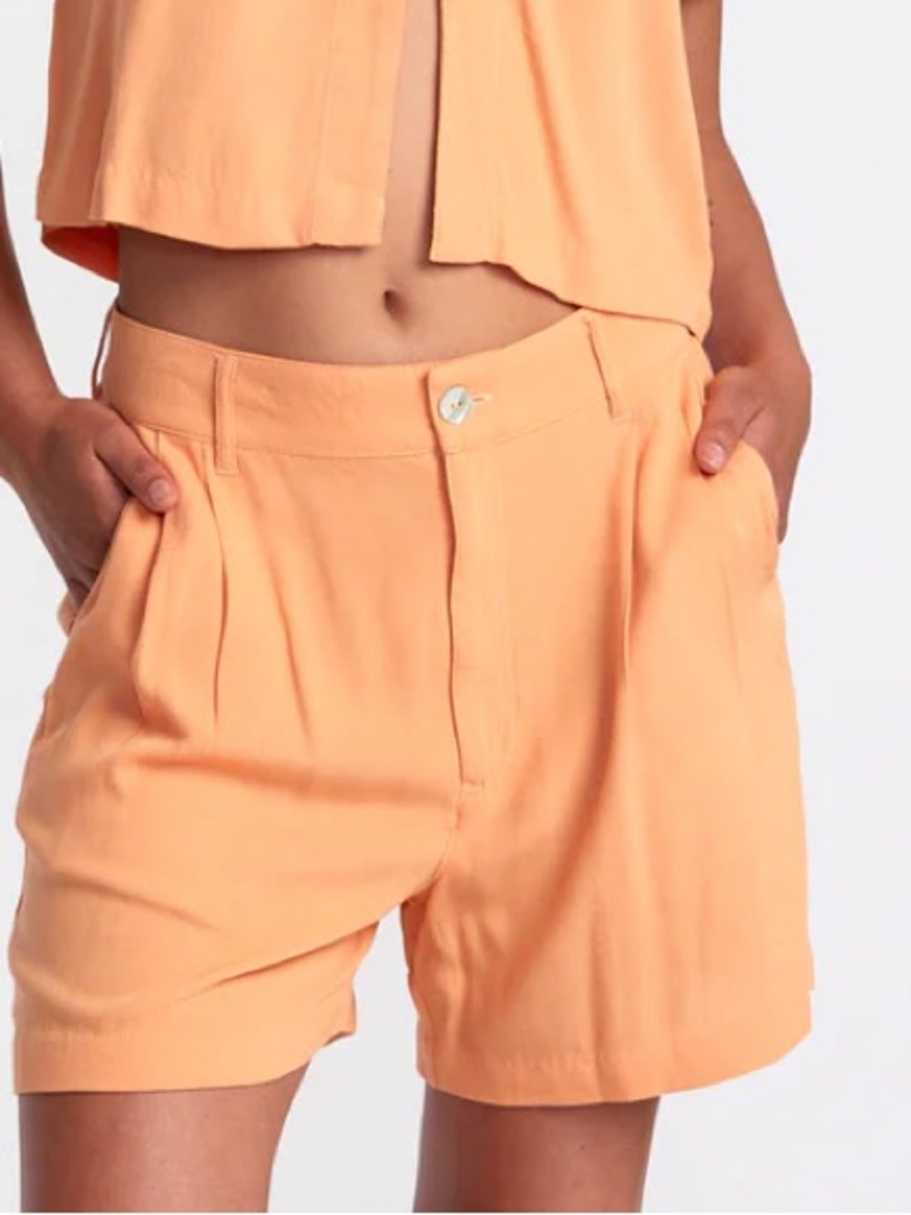 NWT RVCA Women's Del Mar Shorts in Copper Tan Orange Size 25